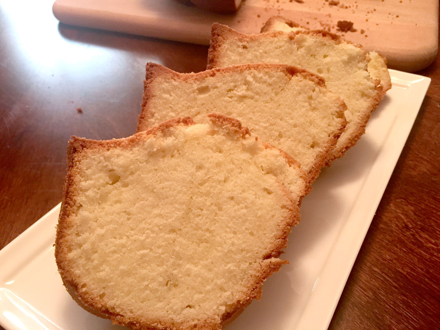 a_04_cold-oven-pound-cake